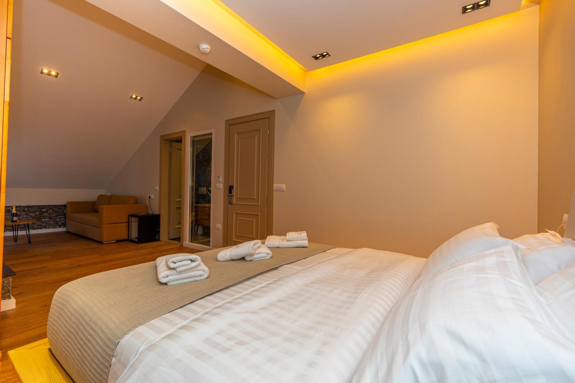Hotel Jezerca Тети Экстерьер фото