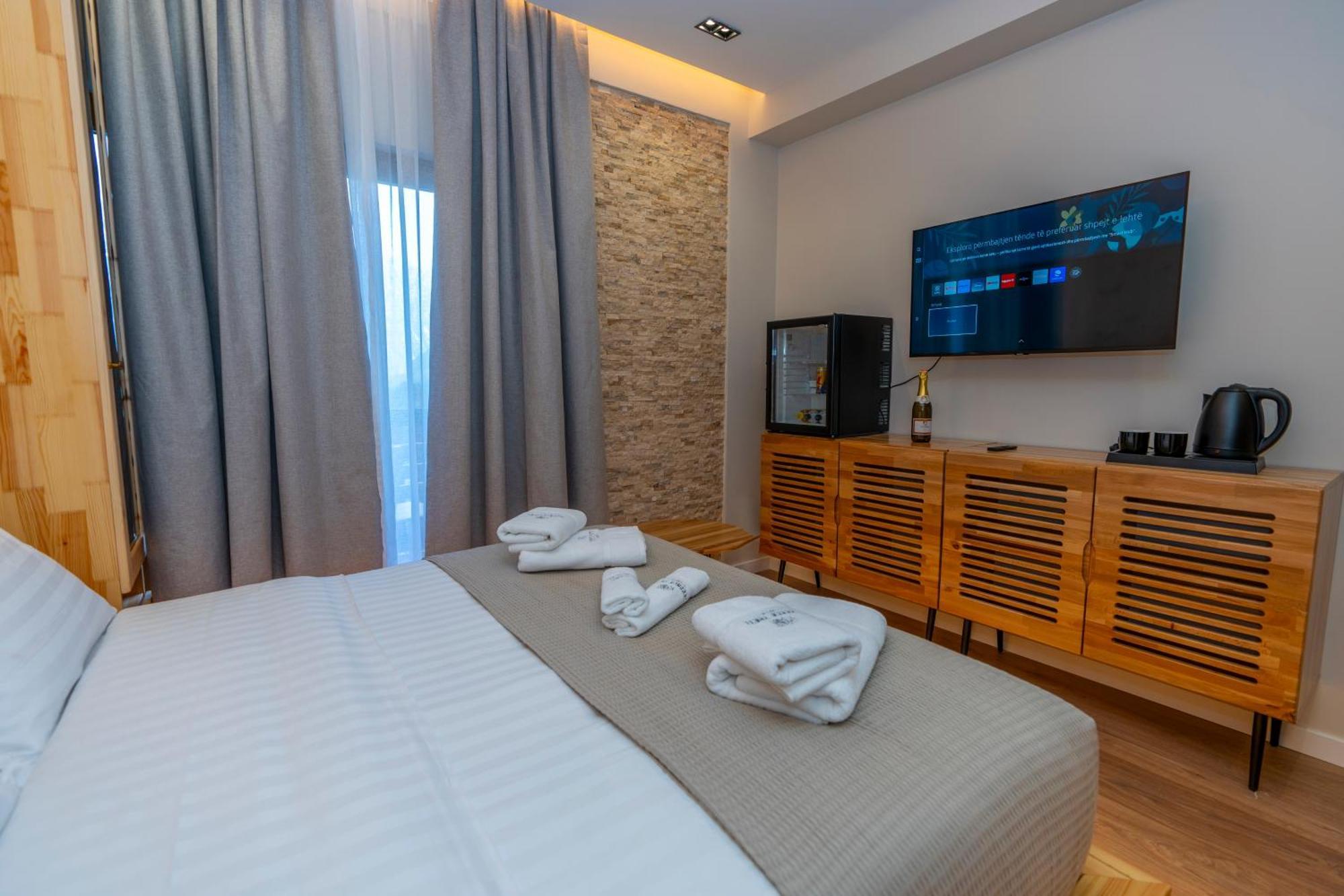 Hotel Jezerca Тети Экстерьер фото
