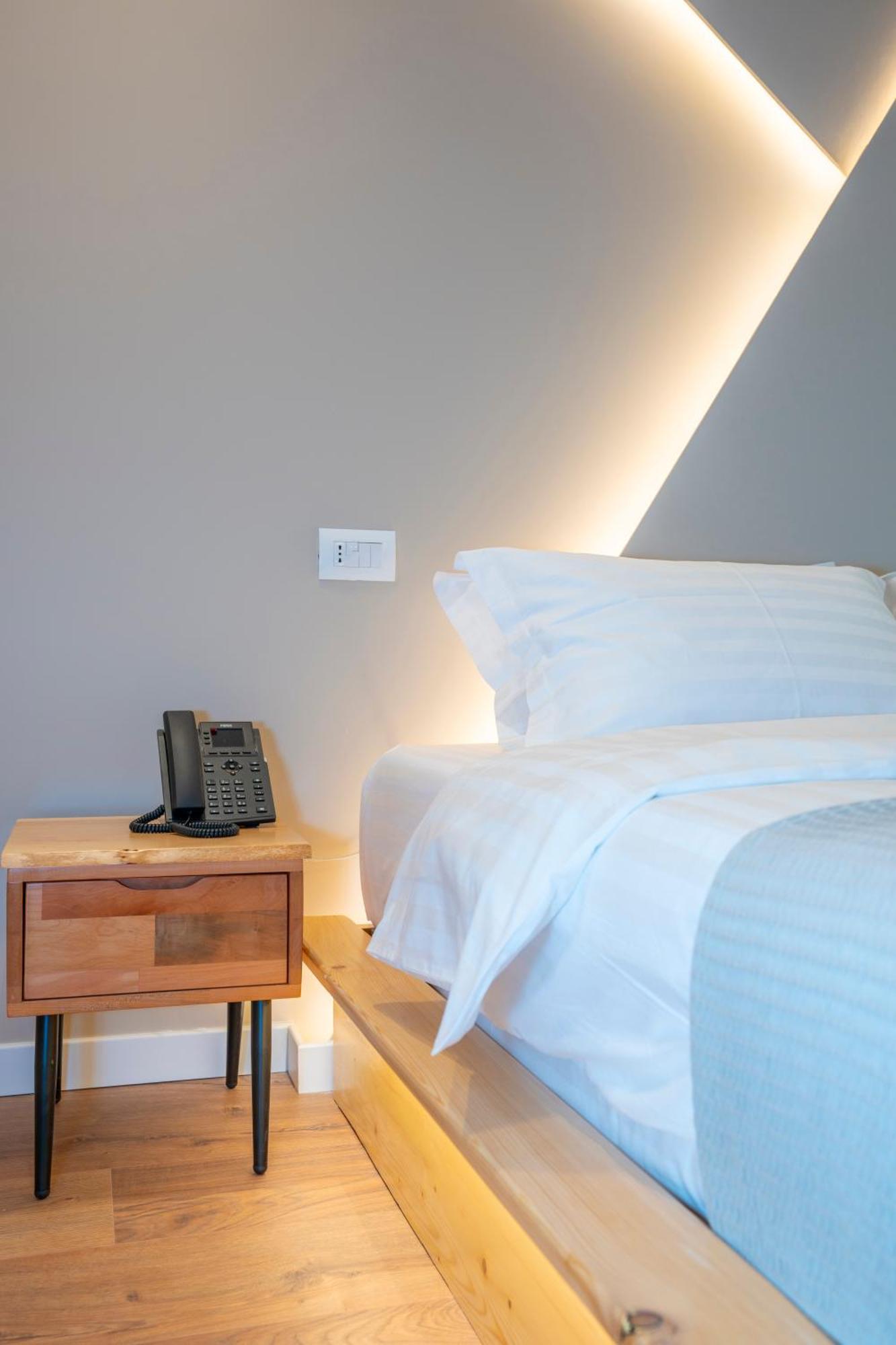 Hotel Jezerca Тети Экстерьер фото