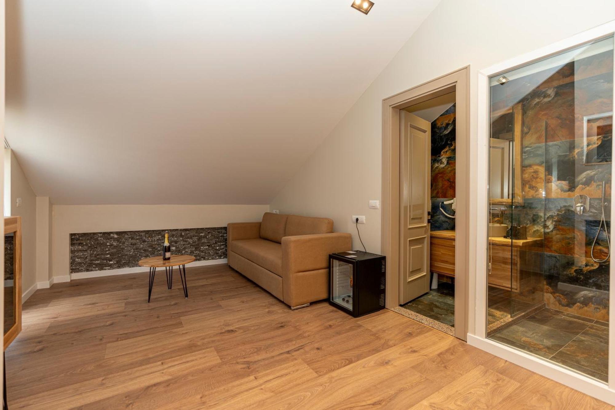 Hotel Jezerca Тети Экстерьер фото