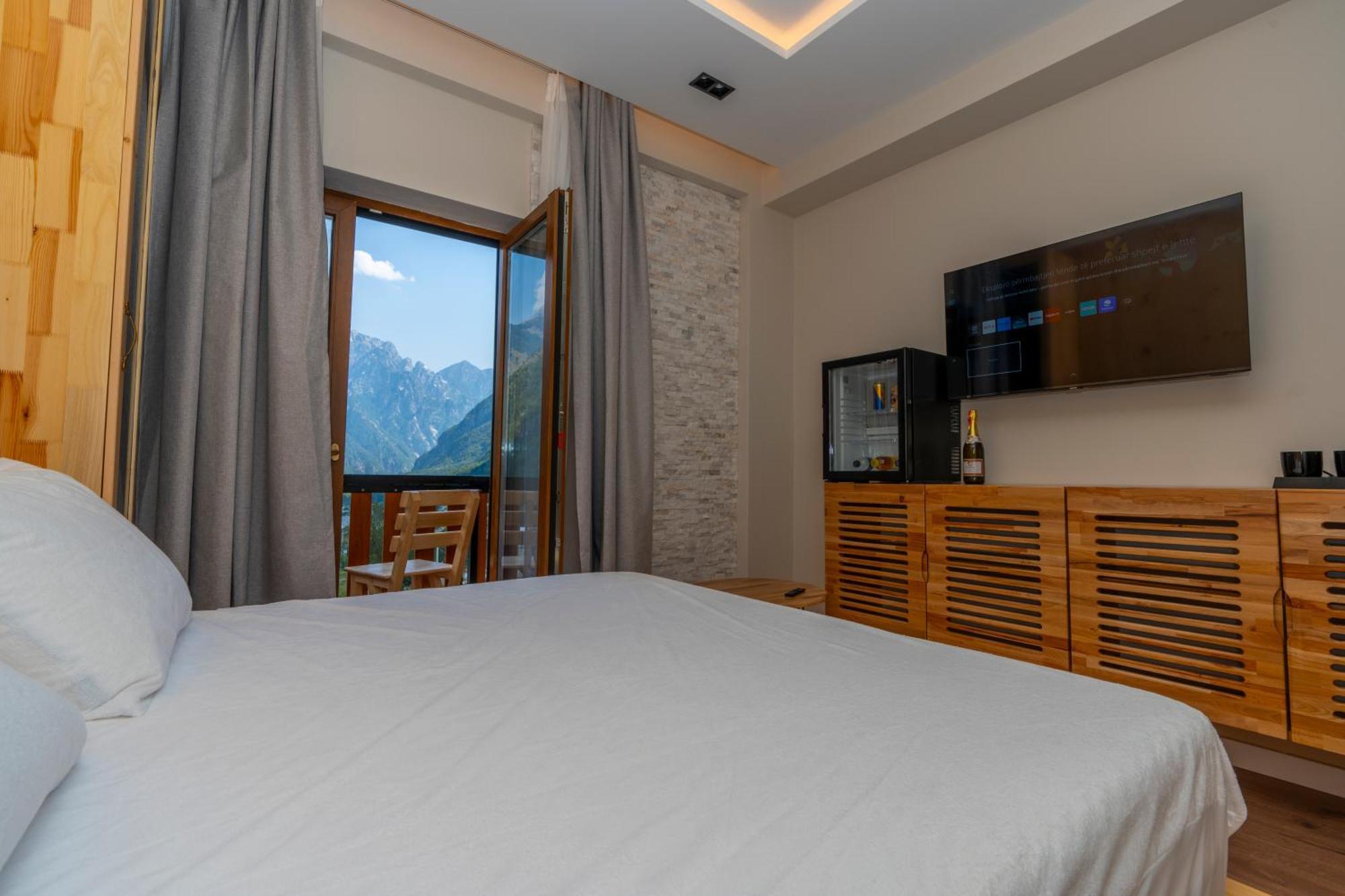 Hotel Jezerca Тети Экстерьер фото