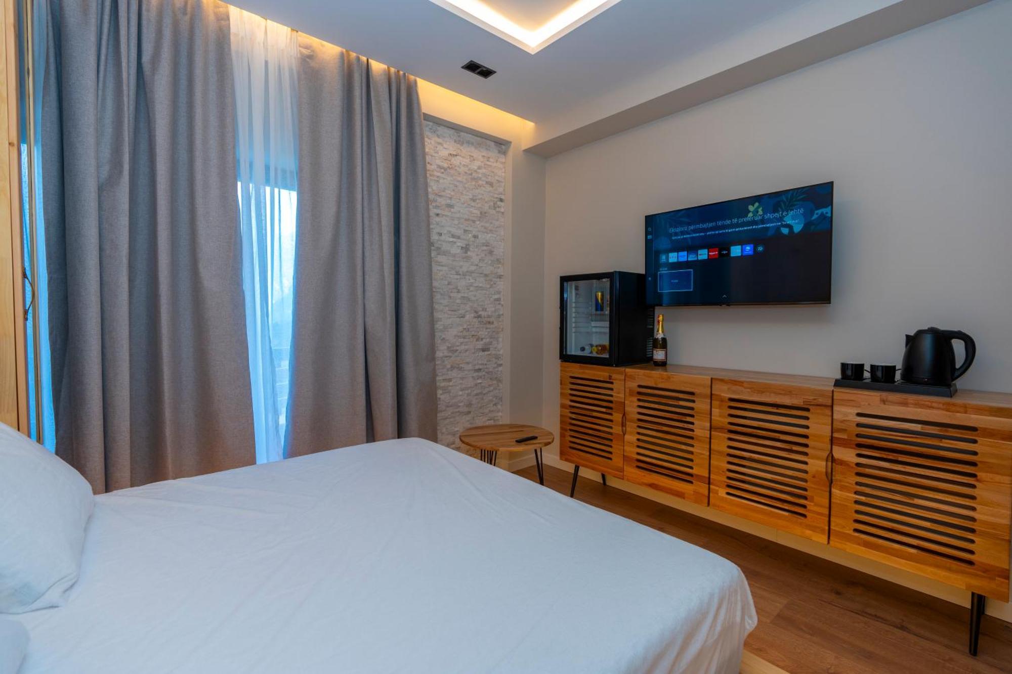 Hotel Jezerca Тети Экстерьер фото