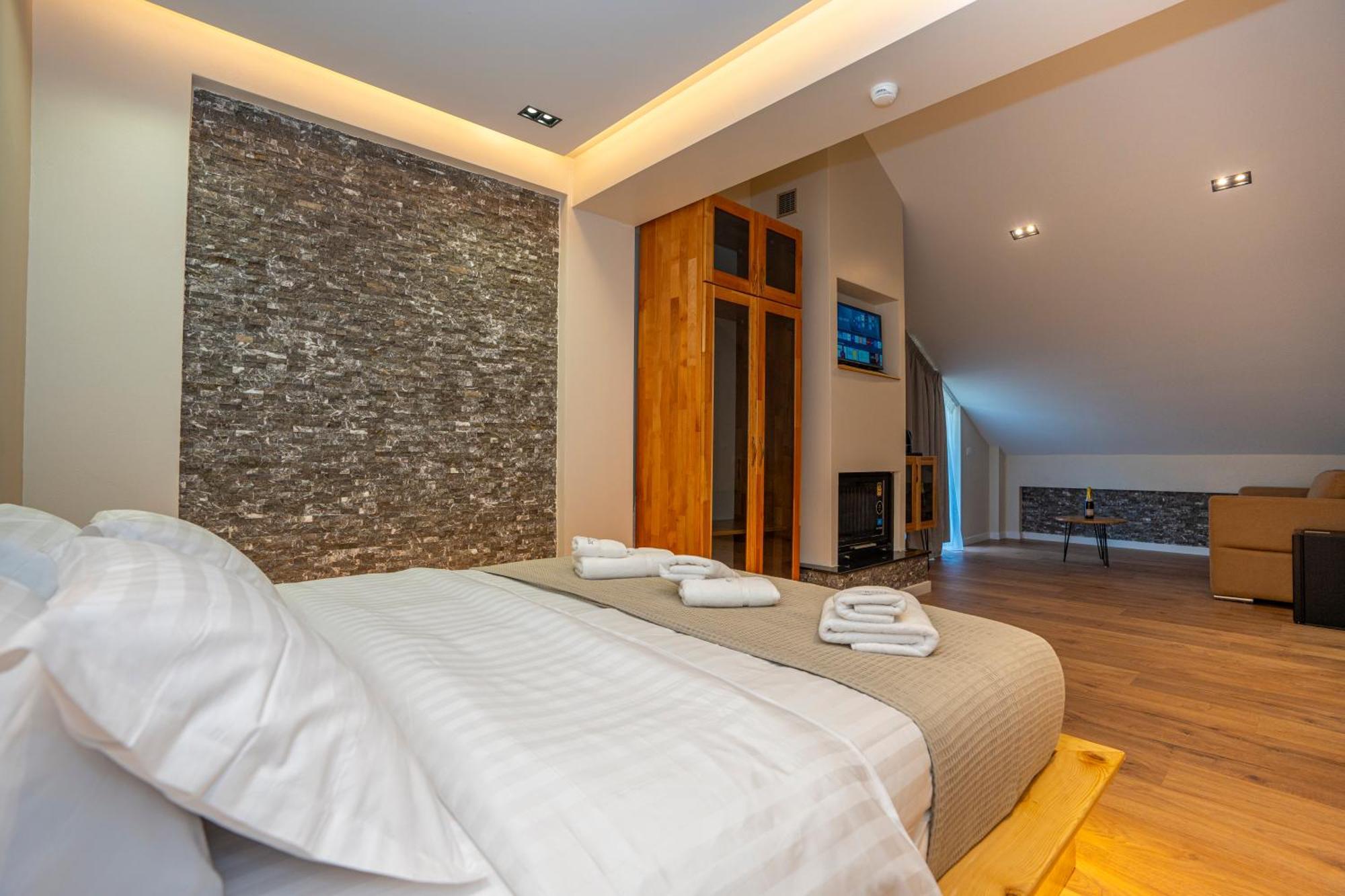 Hotel Jezerca Тети Экстерьер фото