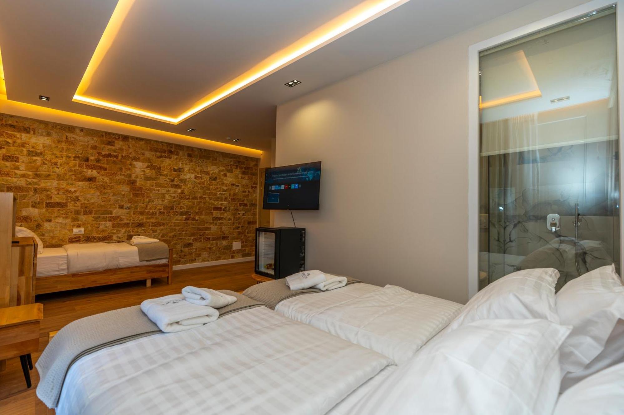 Hotel Jezerca Тети Экстерьер фото